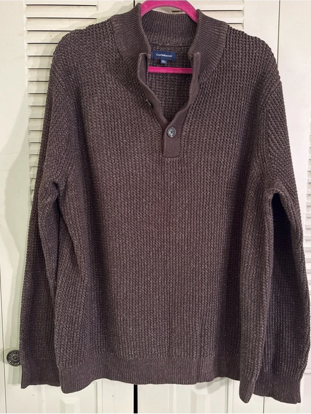 Vintage Croft & Barrow Mens Brown Sweater Size XL Three Button or Open Collar